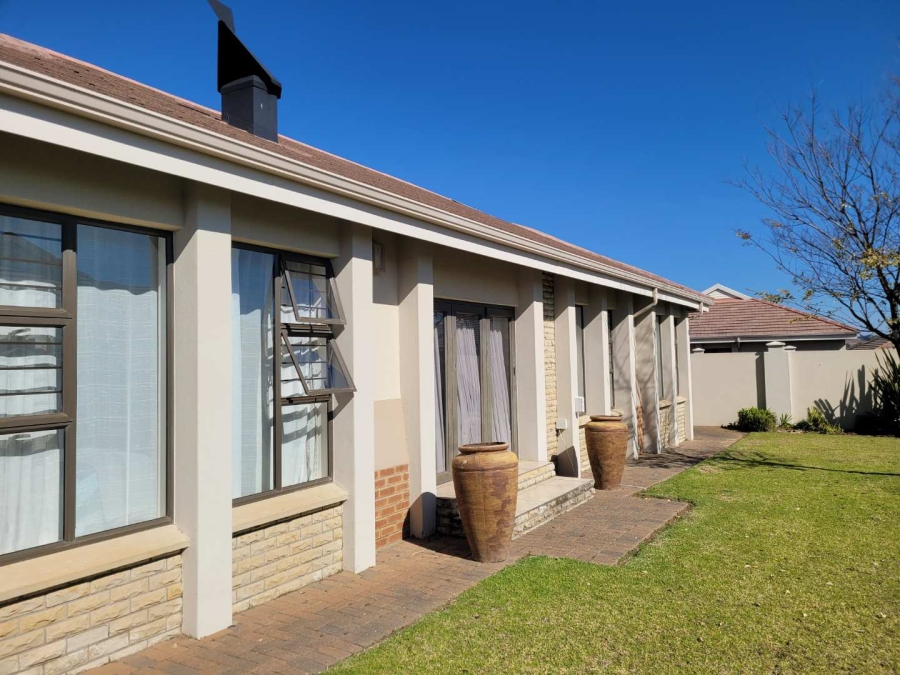 3 Bedroom Property for Sale in La Provance Free State